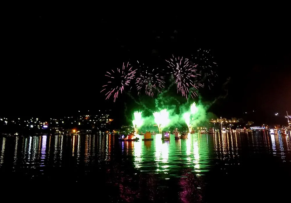Les Feux de la Fira (Feux d'artifice de clôture)