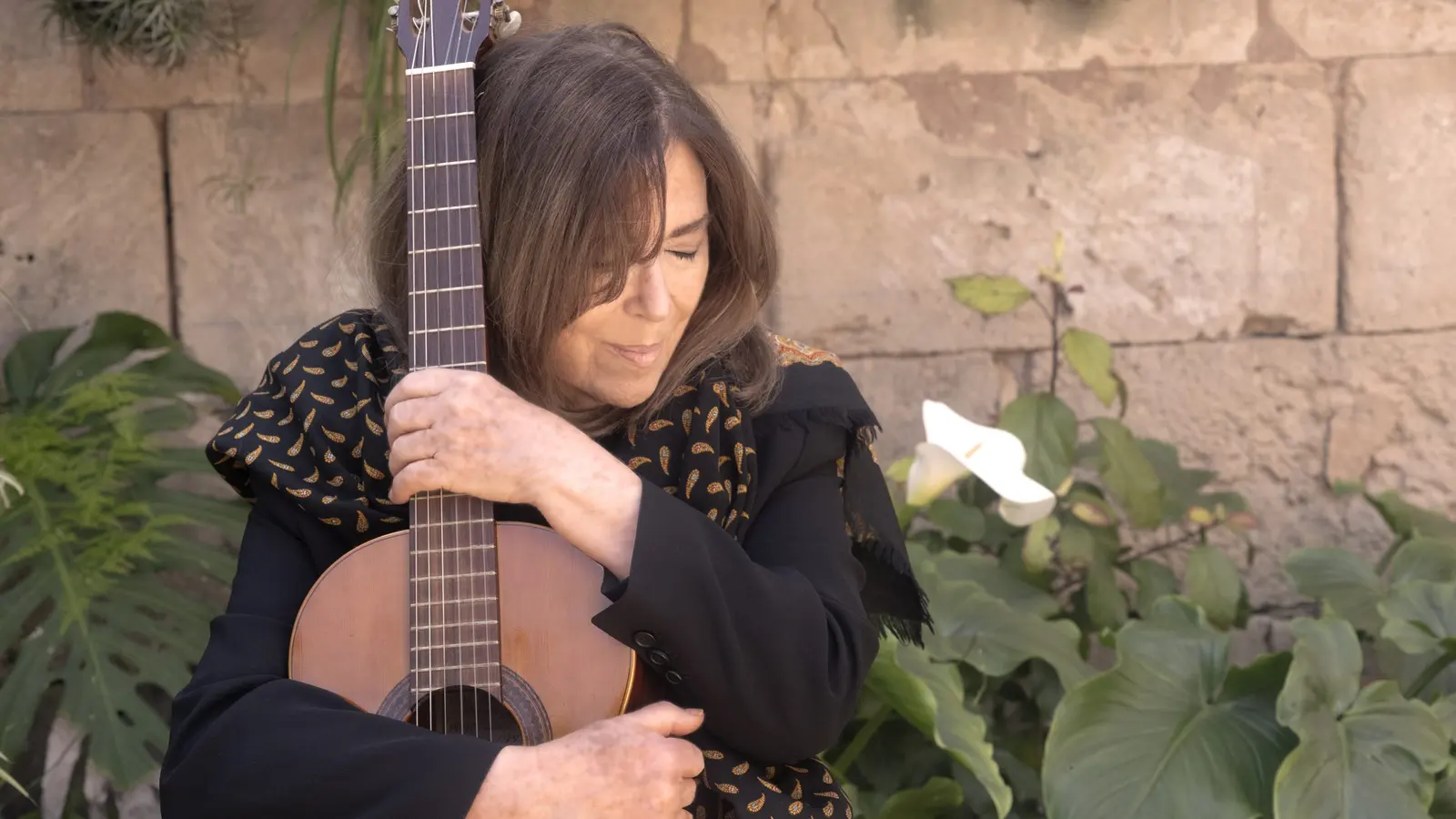 María Del Mar Bonet - L'aigua no cansa