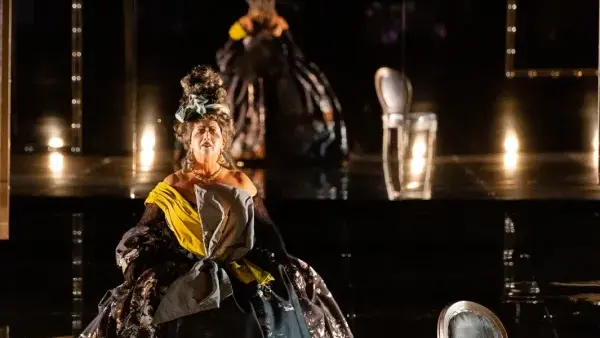 ADRIANA LECOUVREUR