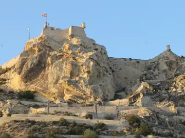 Castillo de Santa Bárbara