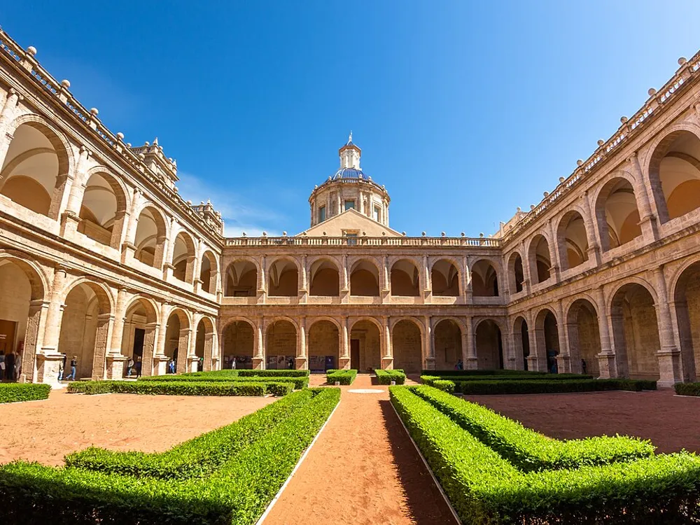 Monasterio de San Miguel de los Reyes